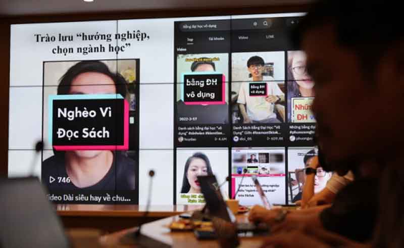 Tuân thủ pháp luật Việt Nam và cấm nội dung chính trị chống phá Đảng